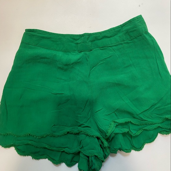 Free people green flowy shorts with scallop trim size s - Picture 1 of 5